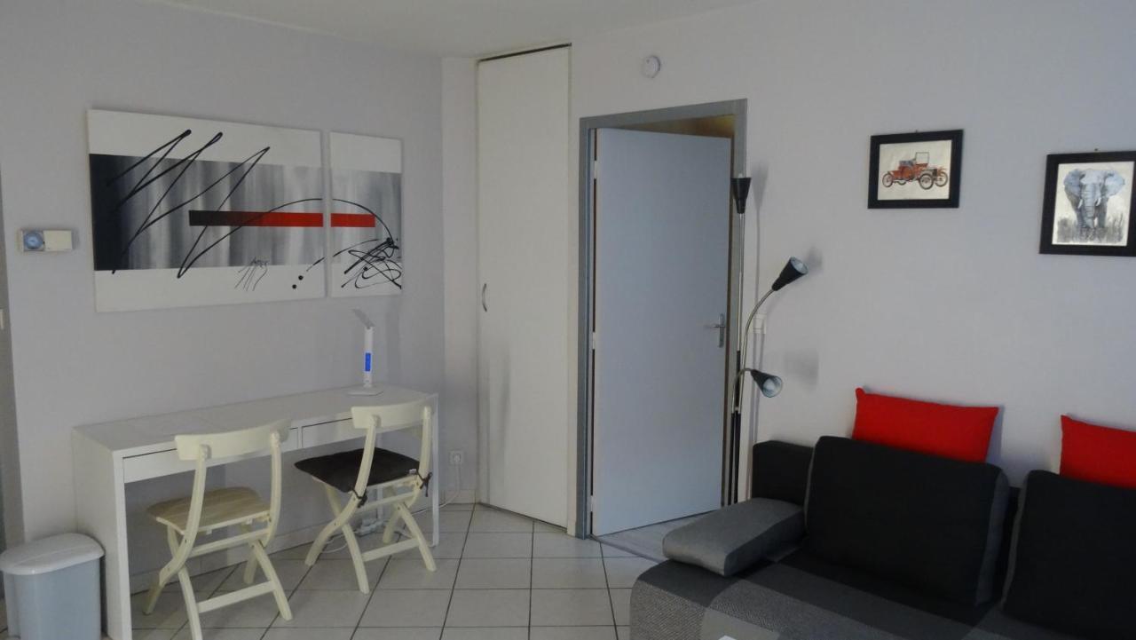 Appart T2 Standing Tout Confort Au Calme - Parking En Option Лион Экстерьер фото