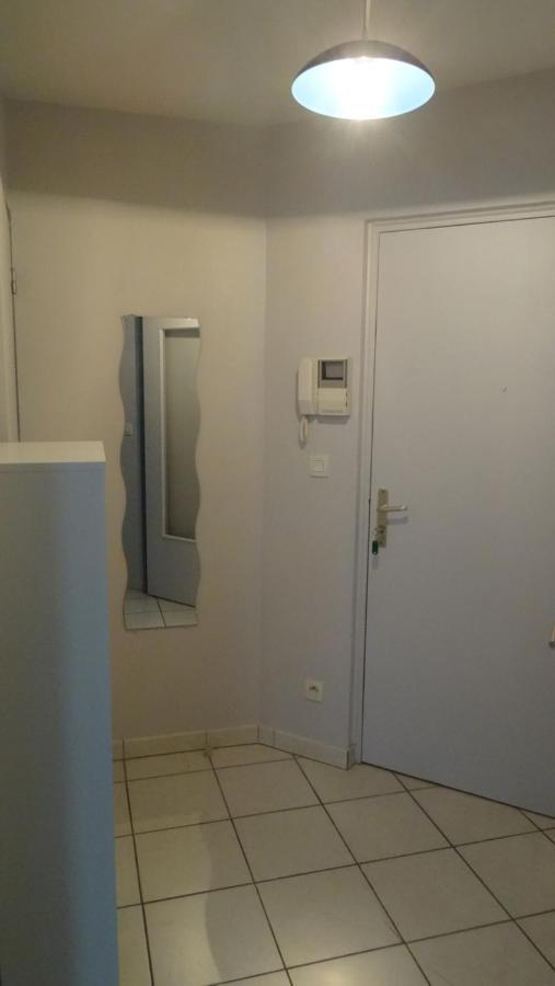 Appart T2 Standing Tout Confort Au Calme - Parking En Option Лион Экстерьер фото